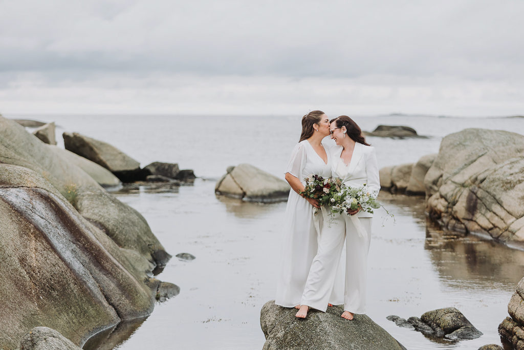 mari & kristine