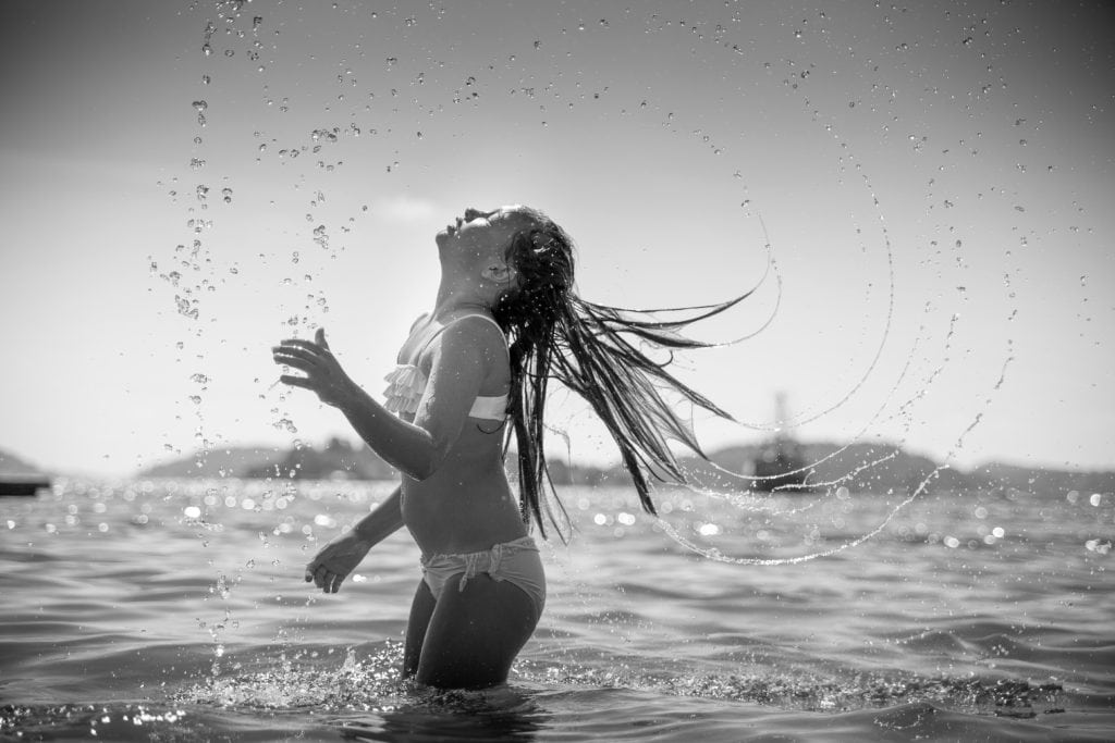 Let's capture the moments that unfolds on your vacation. Forever lasting memories